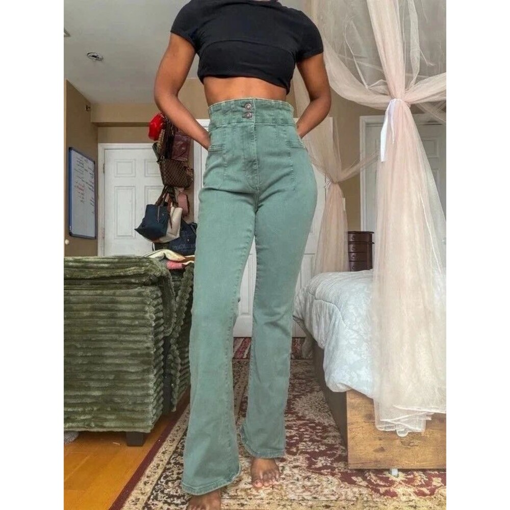Free People Flare Jeans (Size: 6)